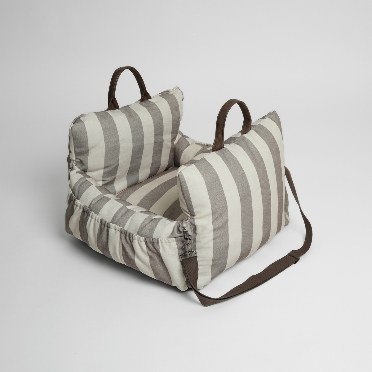 Lara Striped Dog Car Seat