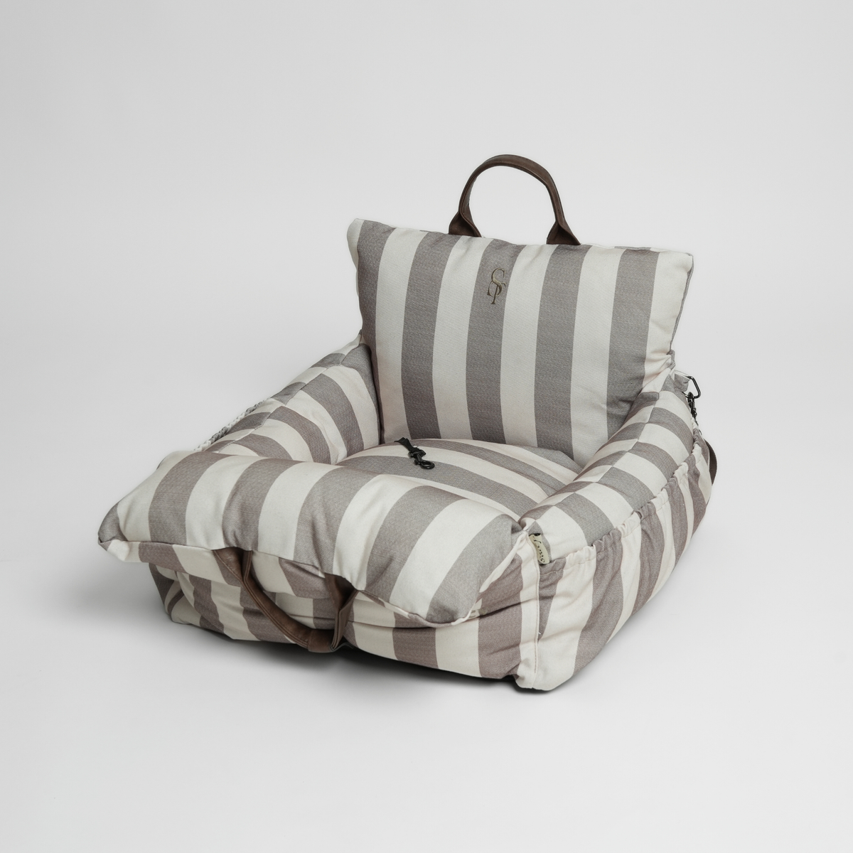 Lara Striped Dog Car Seat