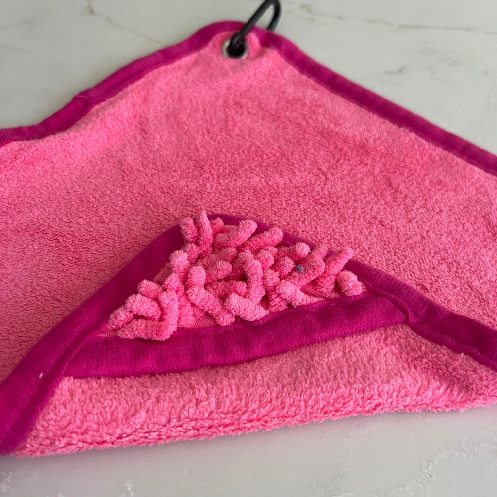 Mini Dog Towel + Clip – Hot Pink