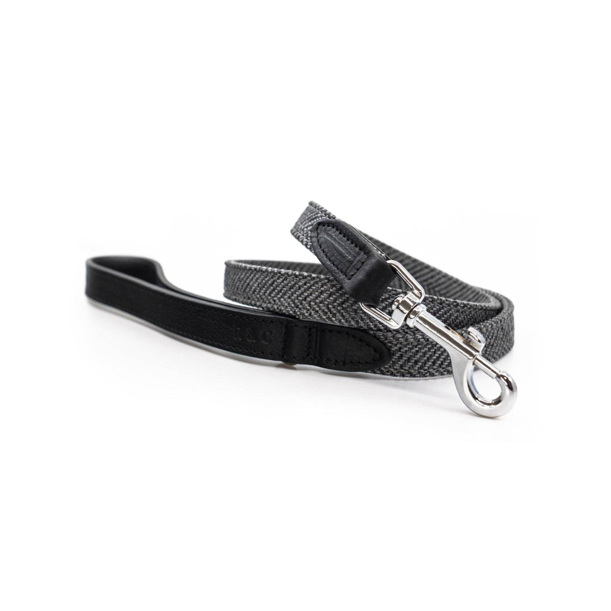 The Balmoral Grey Herringbone & Leather Dog Lead 🐾