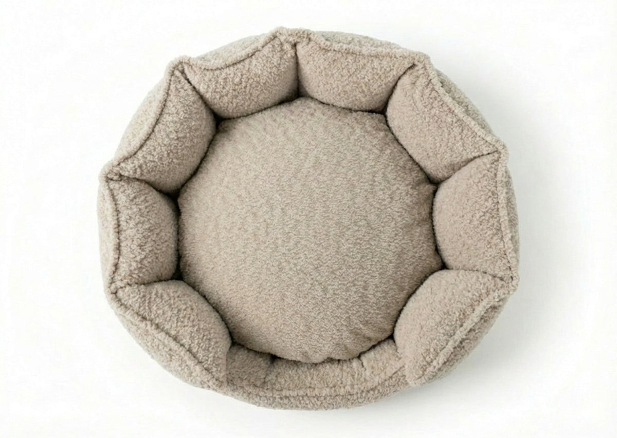 The Cotswold Luxury Bouclé Dog Bed 🐾
