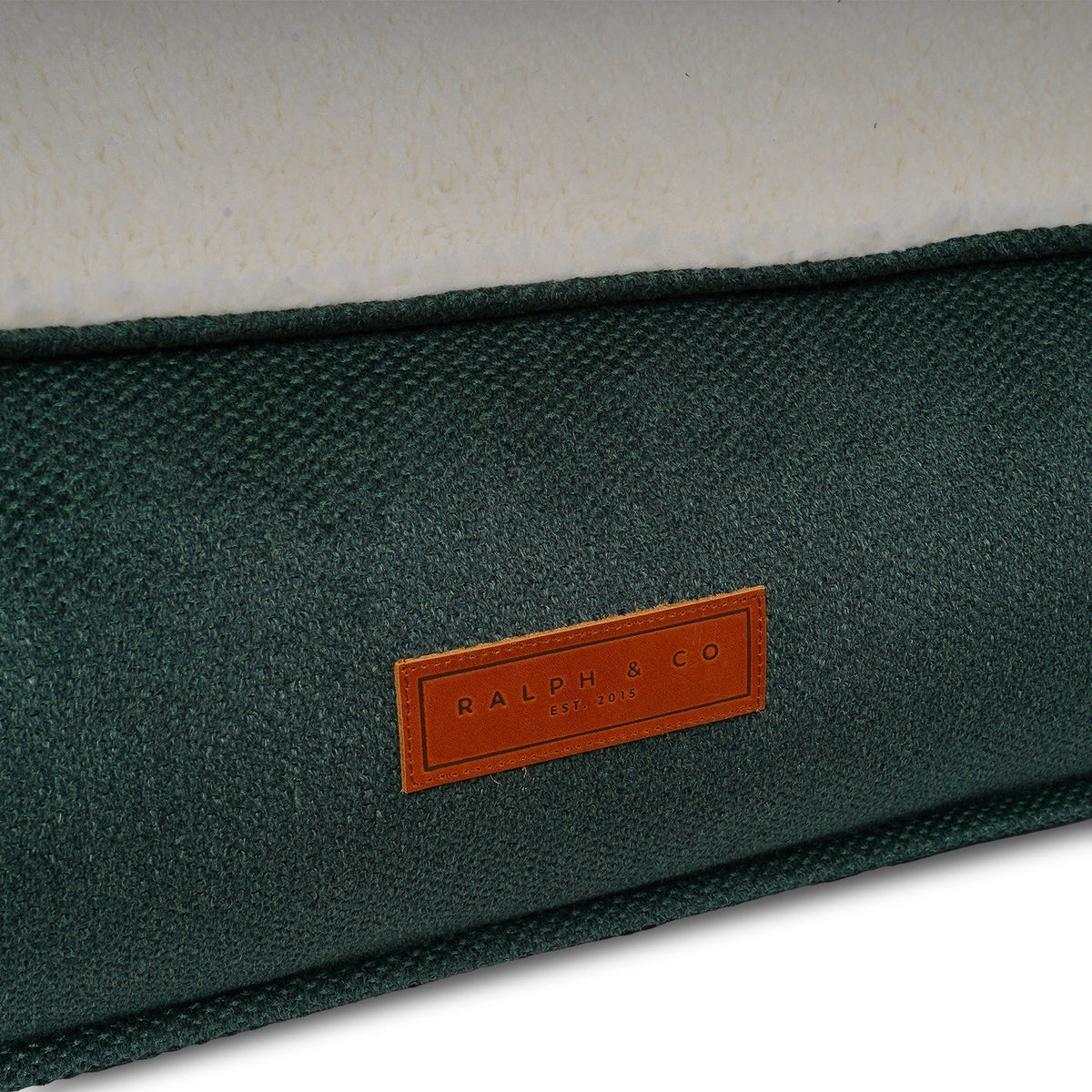 The Richmond Luxury Dog Bed – Forest Green
